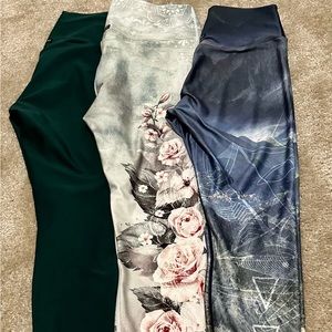 Size M Oraki Yoga Pants - Alive